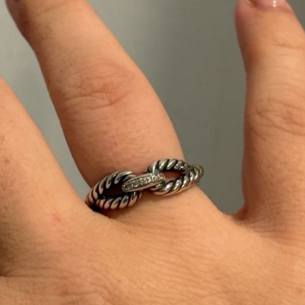 David Yurman Loop Cable Ring - Picture 9 of 9